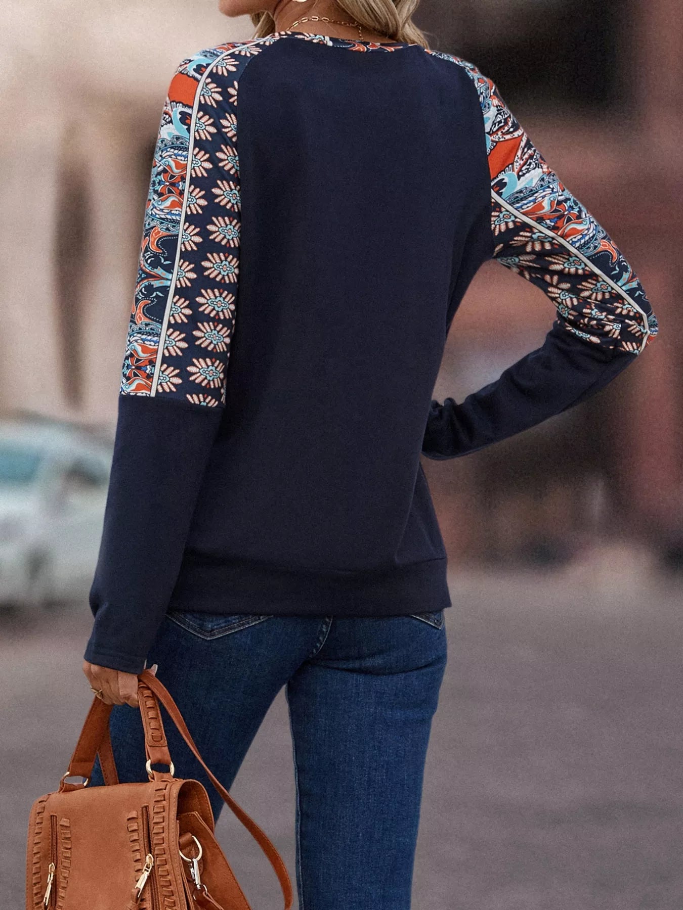 printed raglan t-shirt