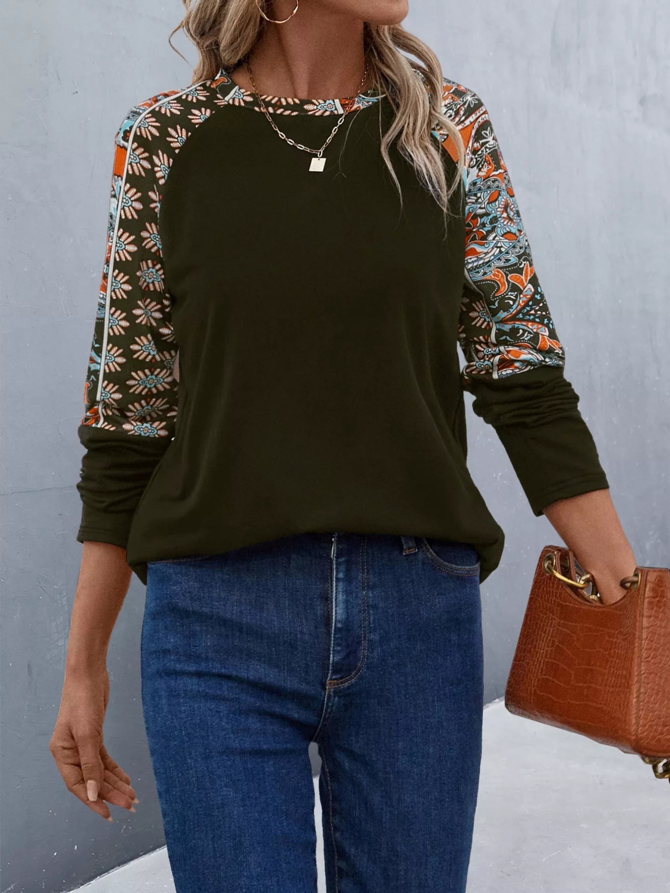 printed raglan t-shirt