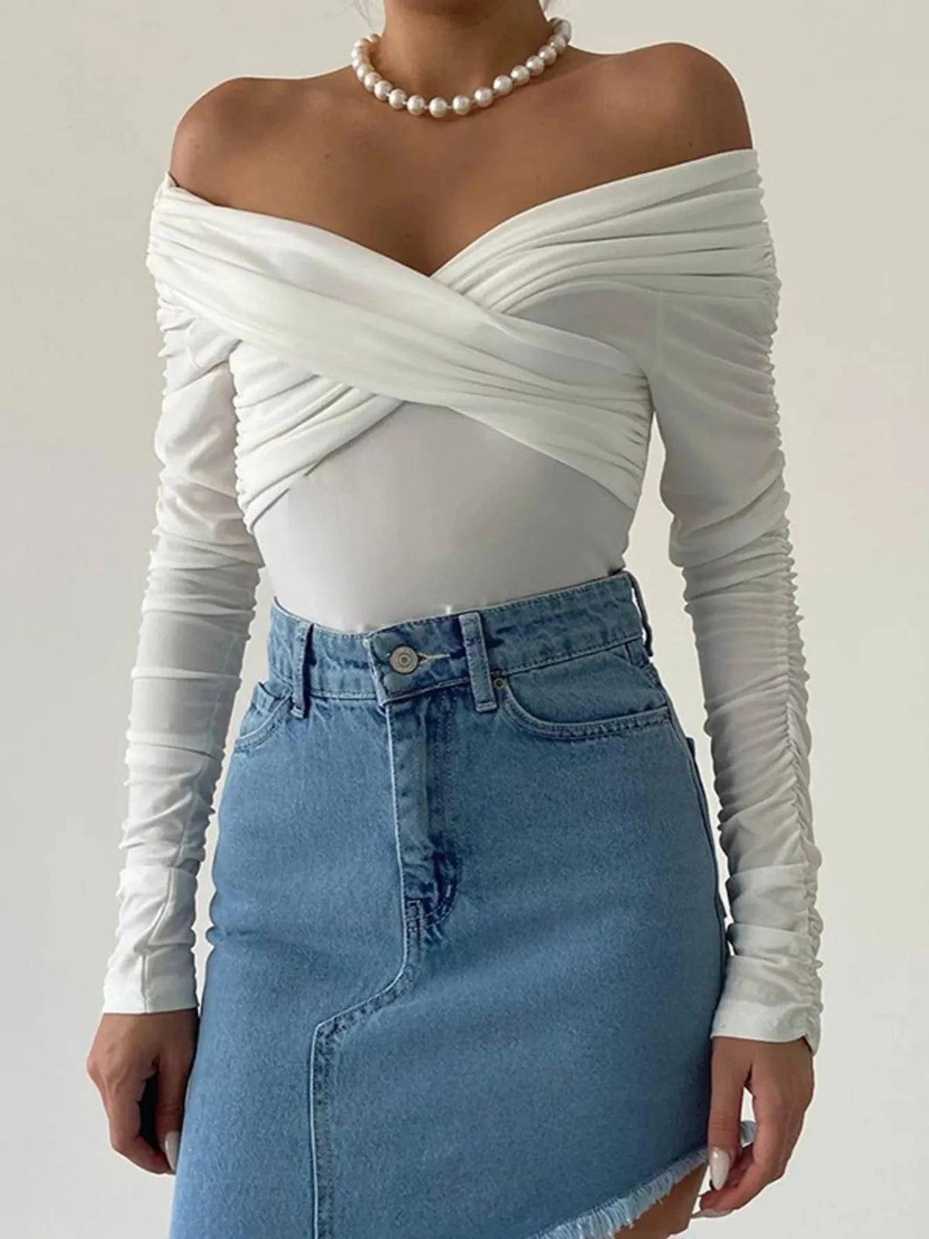 Off-Shoulder Long Sleeve Bodysuit Body suits