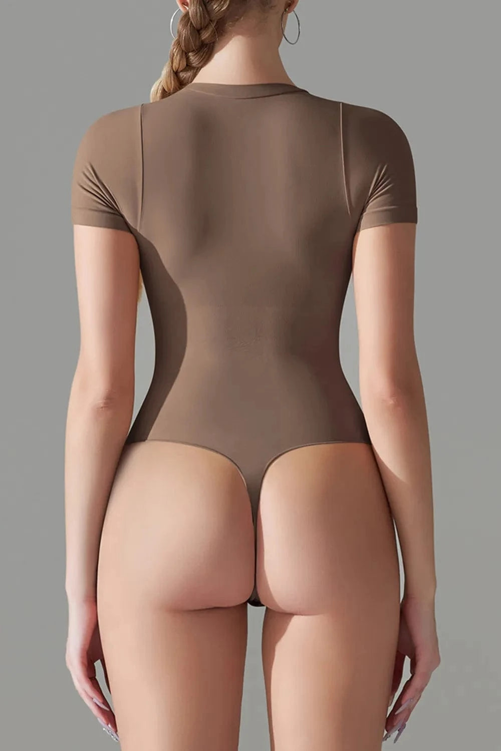 Round Neck Short Sleeve Active Bodysuit Body suits