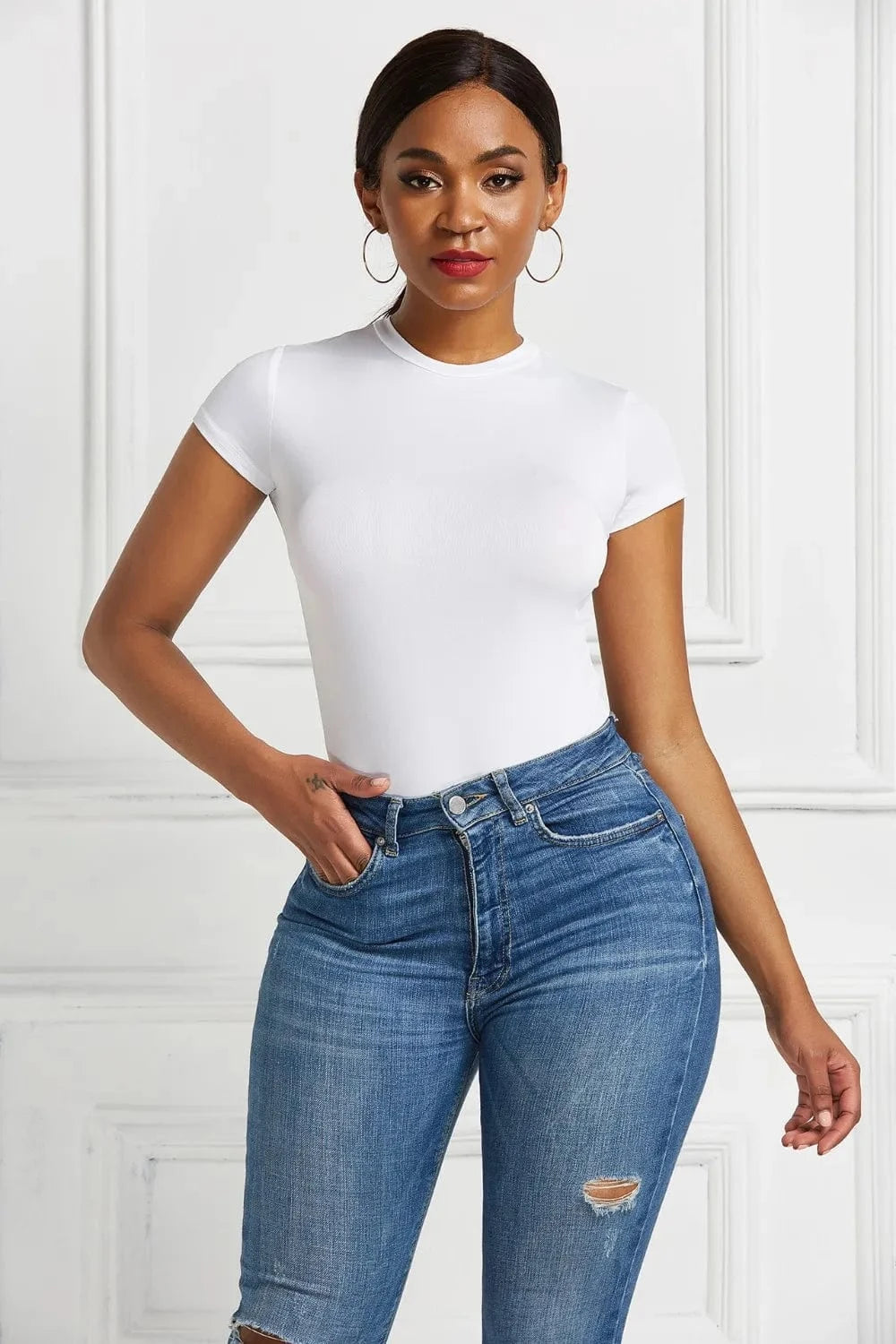 White Round Neck Short Sleeve Bodysuit Body suits