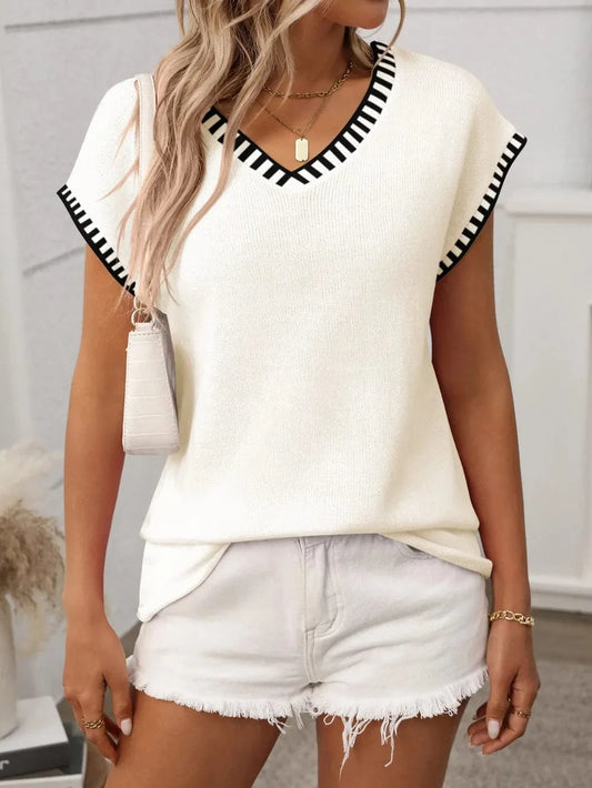 Cream Contrast Trim V-Neck Short Sleeve Knit Top everyday essentials