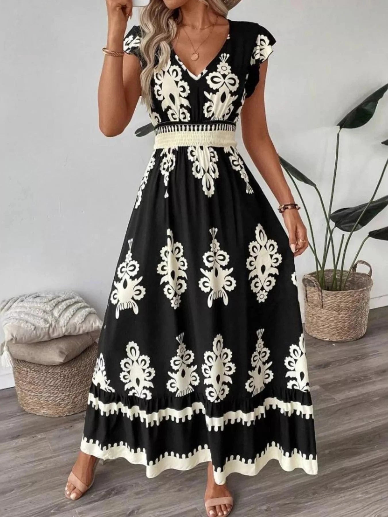 Black Printed V-Neck Ruffled Cap Sleeve Dress Ladies dresses