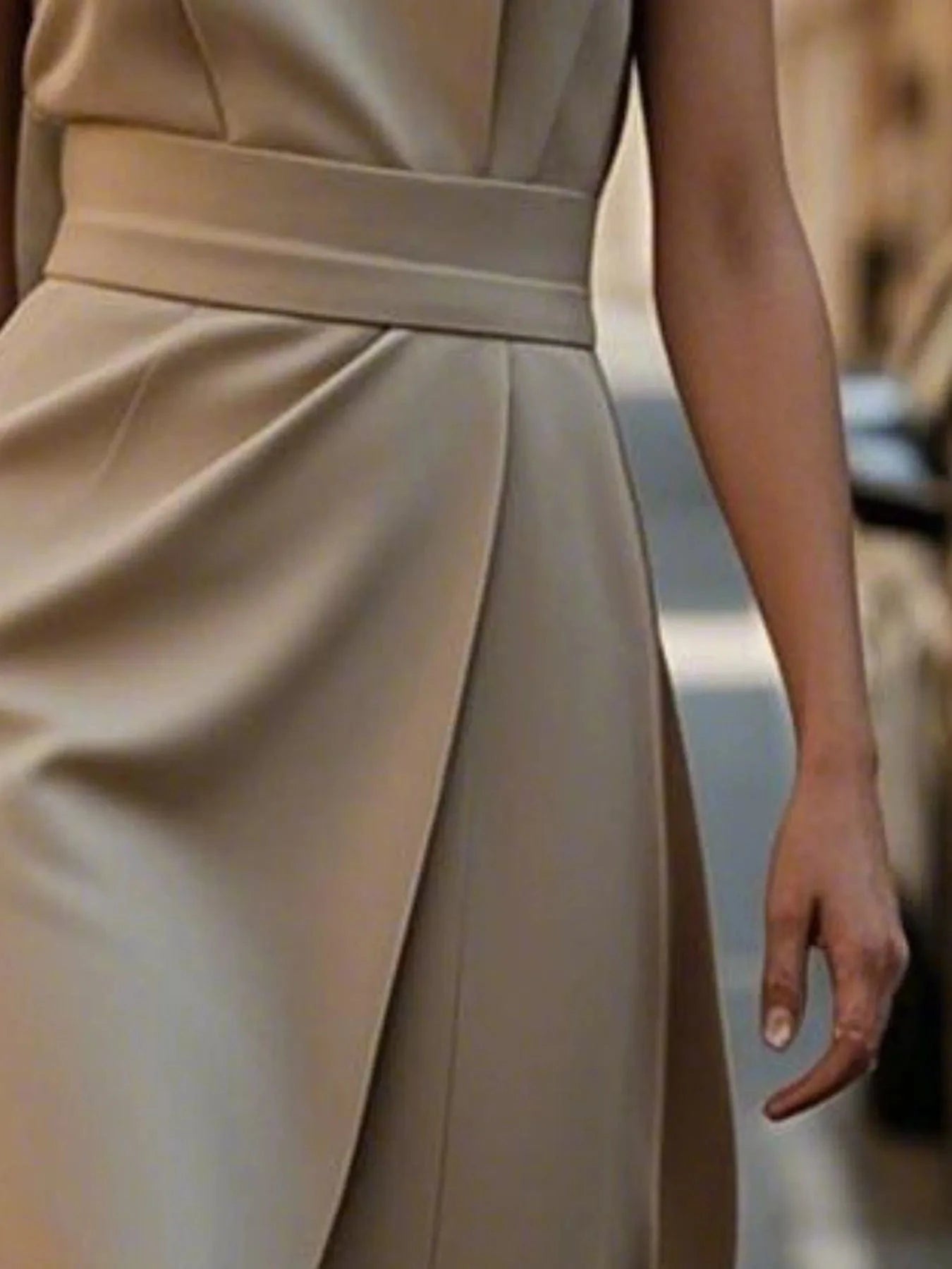 Round Neck Sleeveless Midi Sheath Dress Ladies dresses