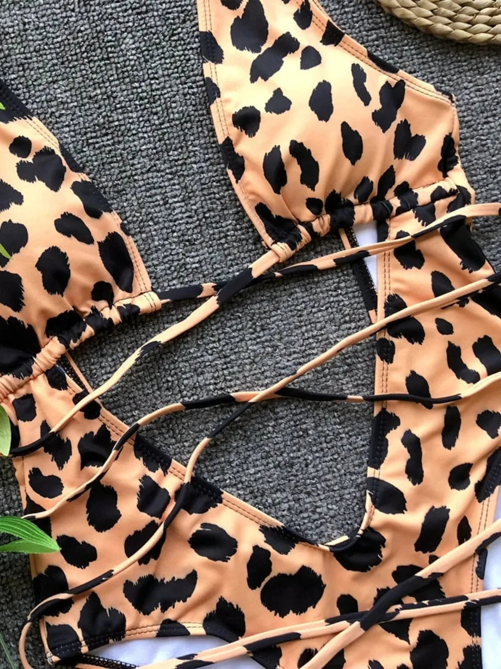 Lace-Up Backless Plunge One-Piece Swimwear one piece bikini