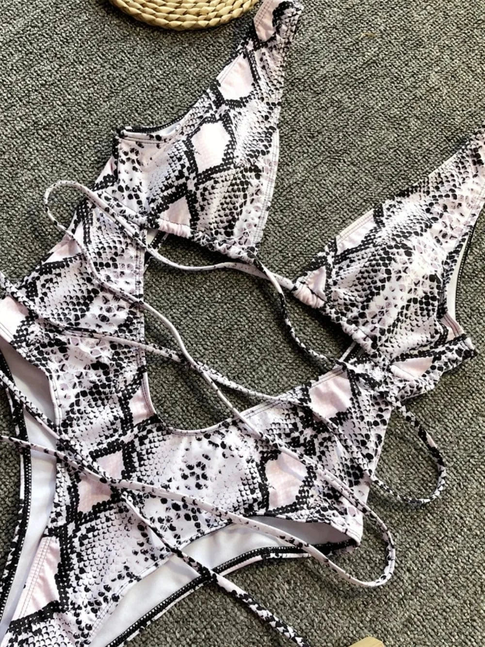 Lace-Up Backless Plunge One-Piece Swimwear one piece bikini