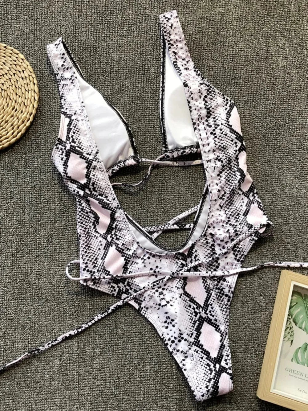 Lace-Up Backless Plunge One-Piece Swimwear one piece bikini