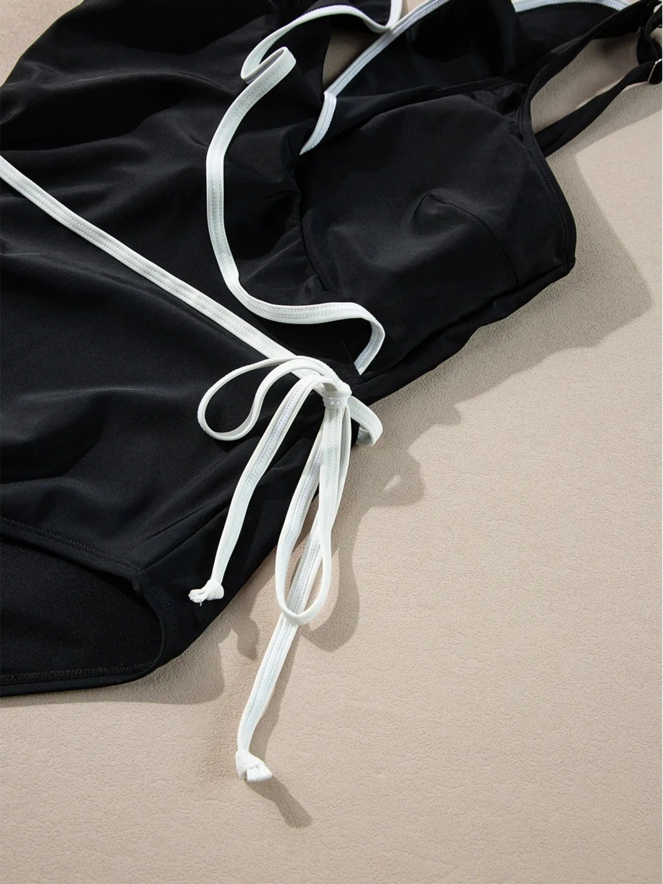 Ruffle Trim V-Neck One-Piece Swimsuit One piece bikini