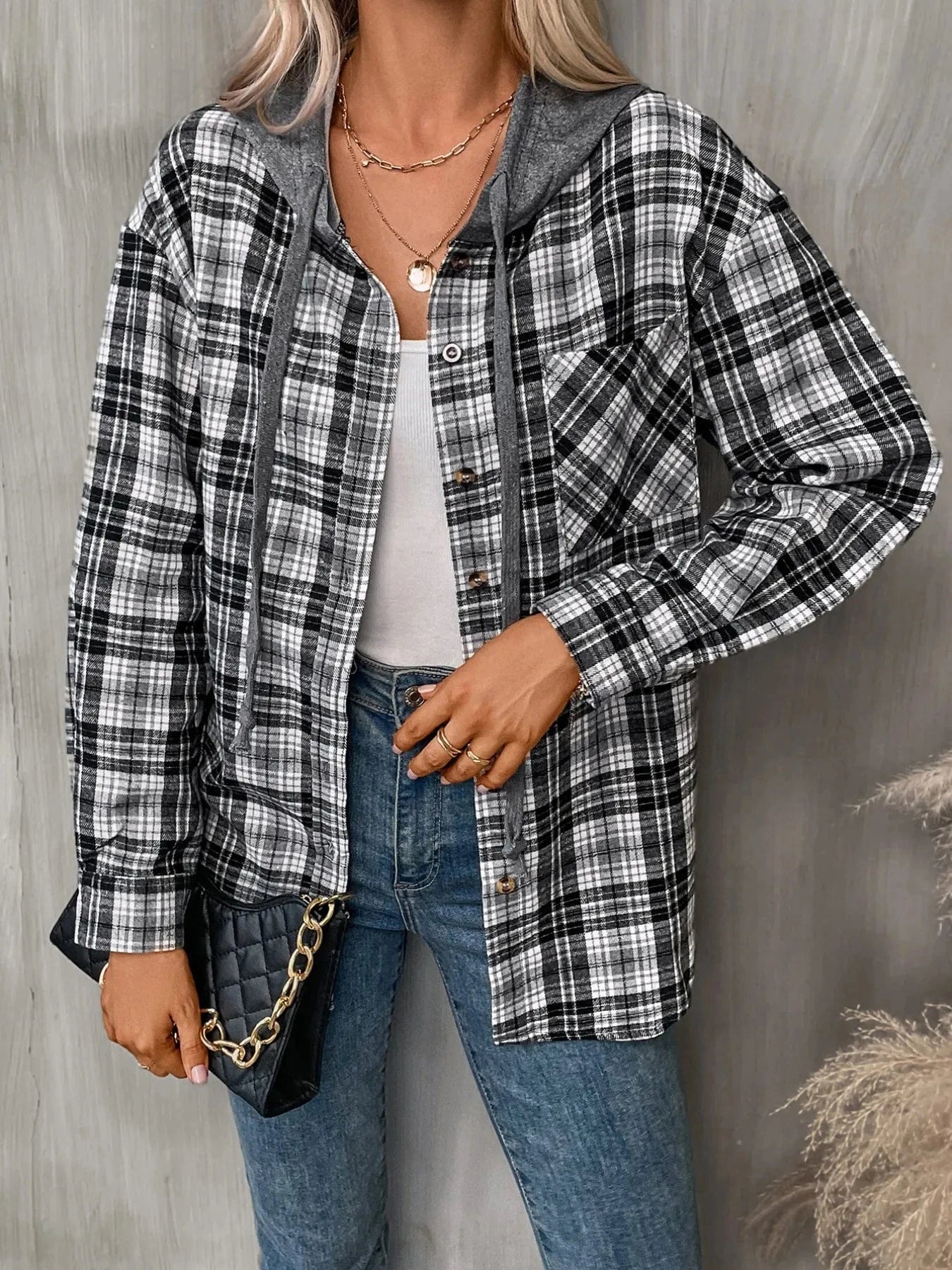 Black Plaid Button-Up Hooded Shirt Tops and sweaters and T-Shirts