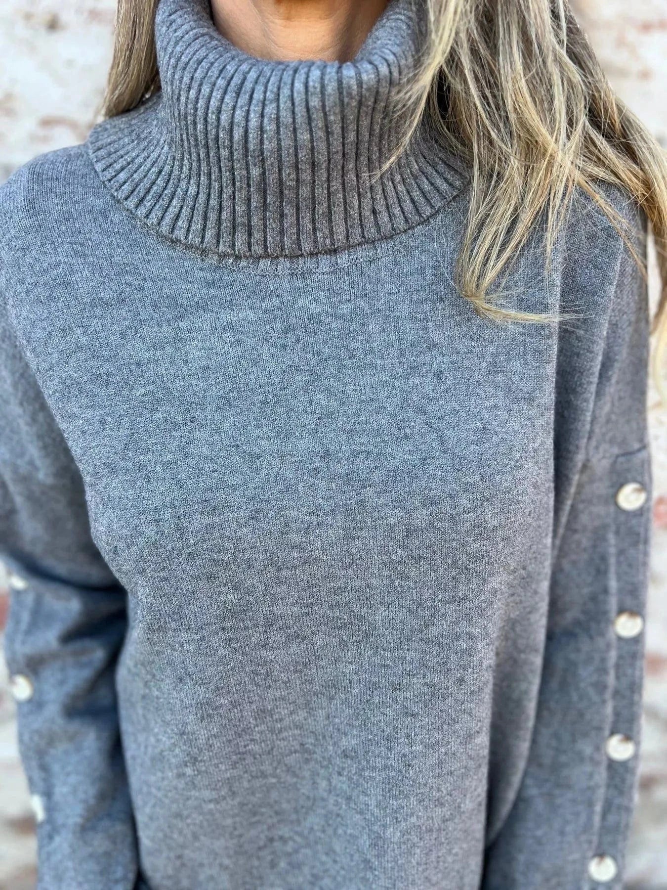 Full Size Turtleneck Long Sleeve Sweater Plus Size Tops and sweaters and T-Shirts