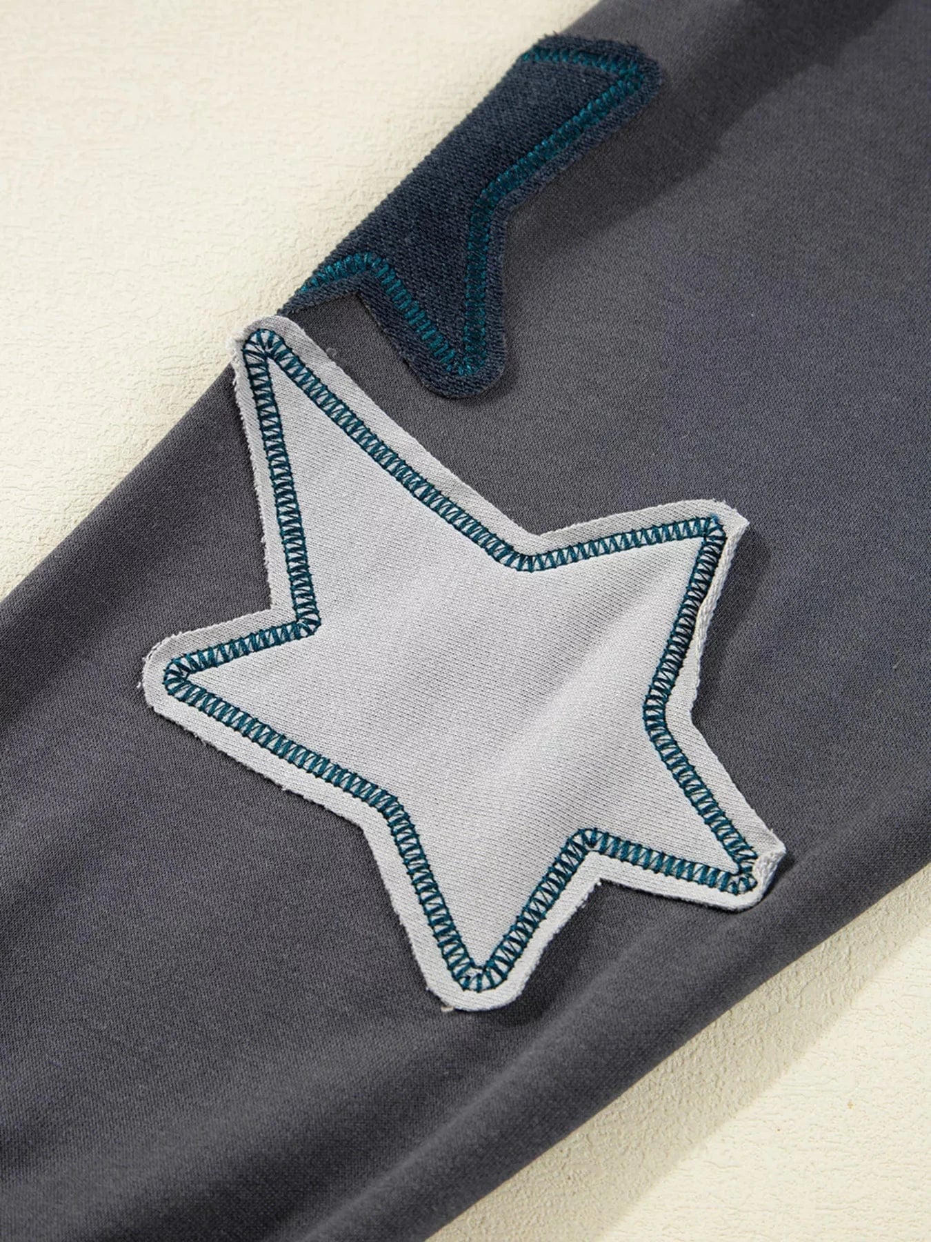 Star Patchwork Contrast Stitching Mineral Wash Kangaroo Pocket Hoodie Tops and sweaters and T-Shirts