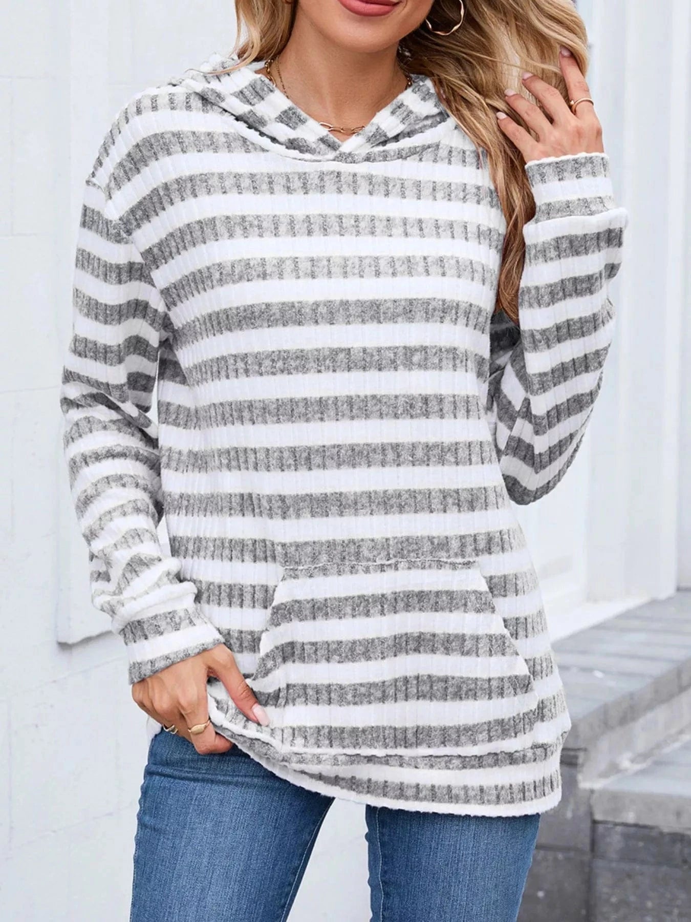 Striped Dropped Shoulder Hoodie Tops and sweaters and T-Shirts