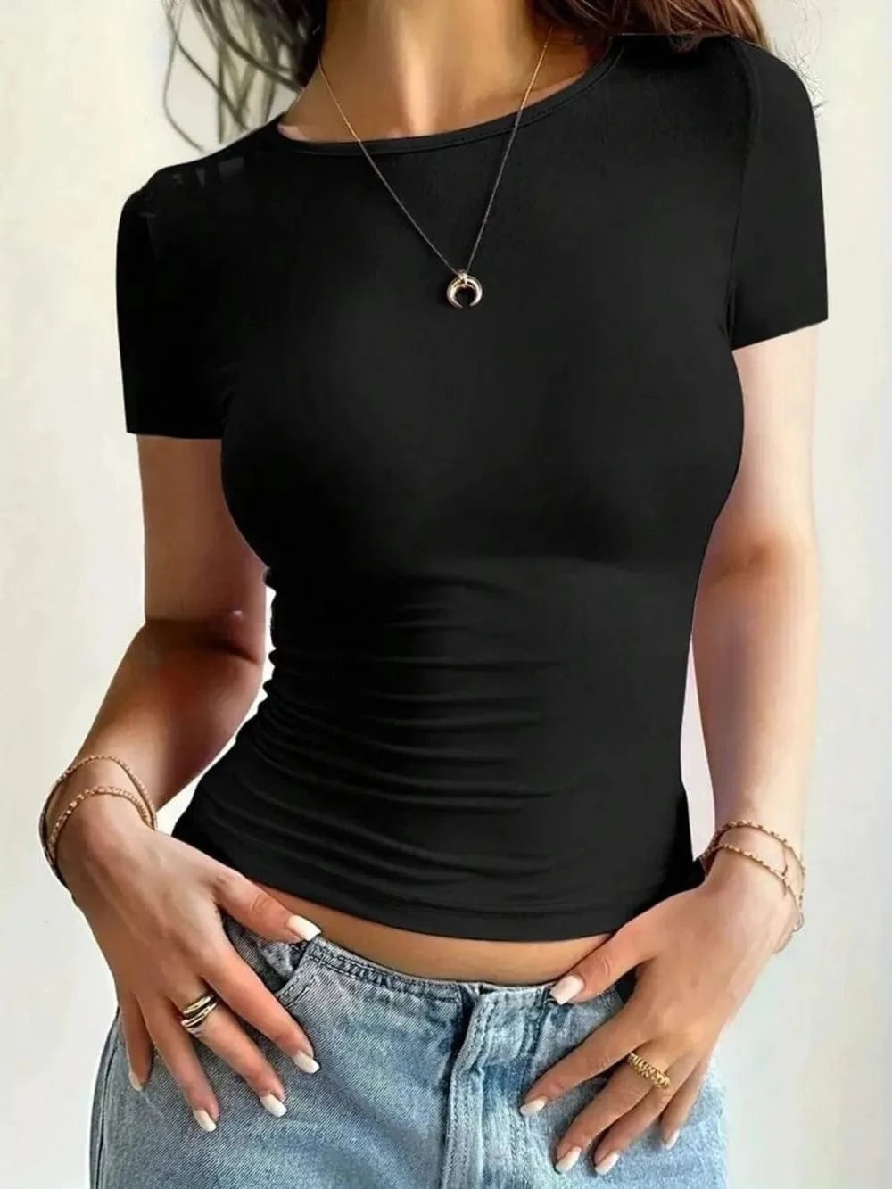 Black Round Neck Short Sleeve T-Shirt Tops and T-Shirts