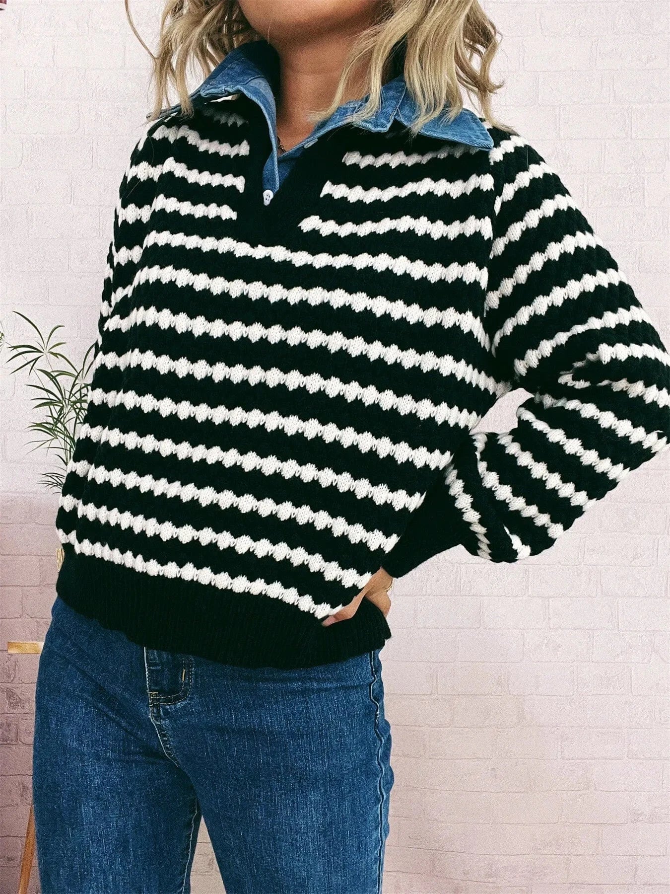 Contrast Striped Sweater with Denim Collar Tops and T-Shirts