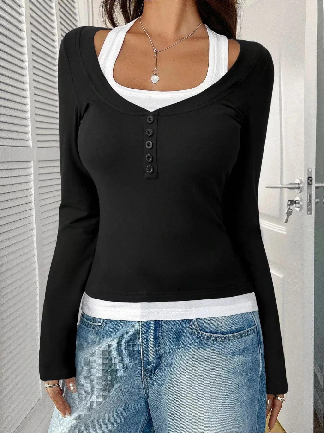 Women tops Scoop Neck Long Sleeve T-Shirt Scoop Neck Long Sleeve T-Shirt