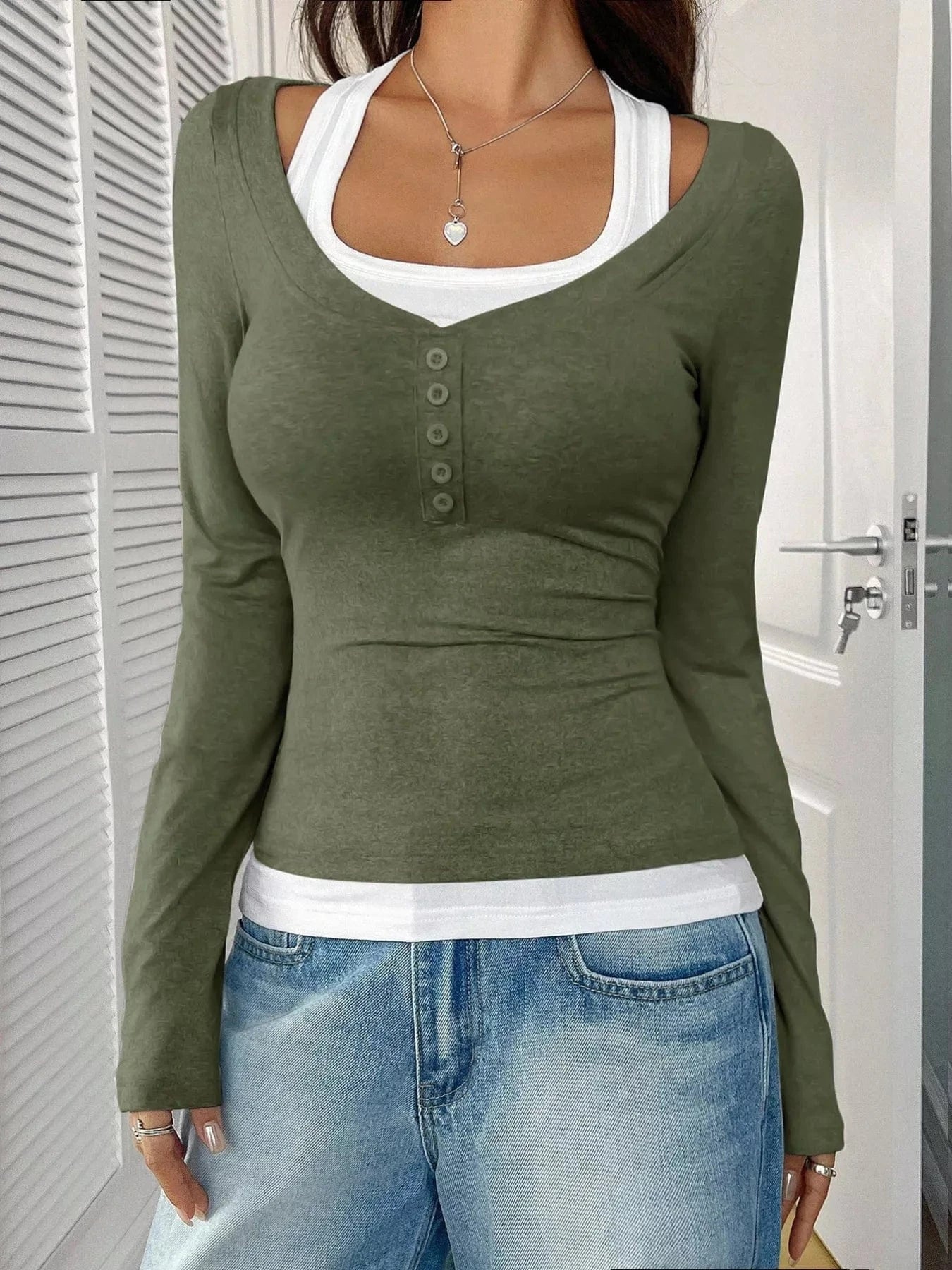 Women tops Scoop Neck Long Sleeve T-Shirt Scoop Neck Long Sleeve T-Shirt