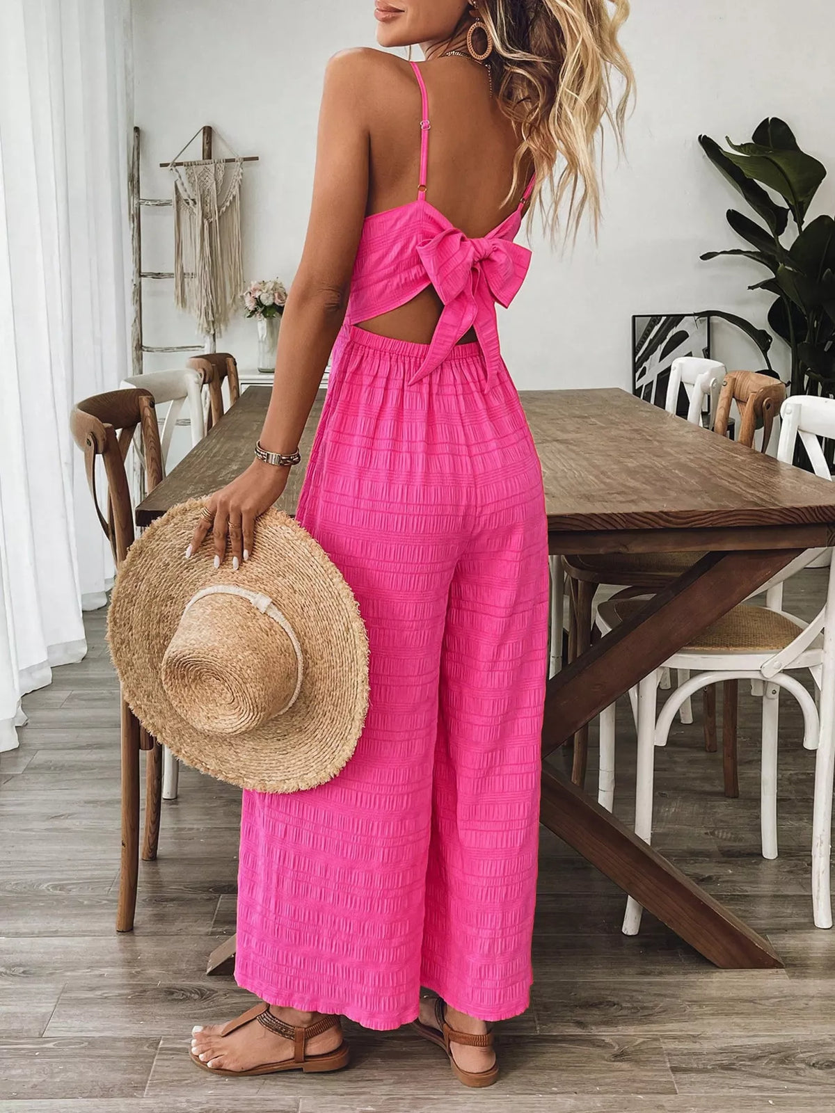Combinaison pantalon dos noué sans manches à jambes larges