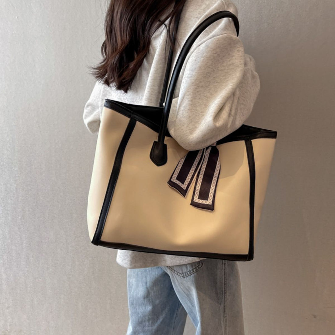 207af489-05ec-499d-a73d-f40ff6ba5c81-Max