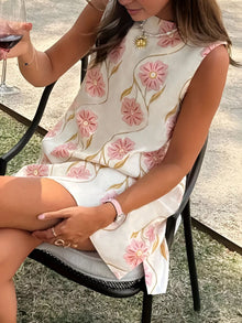 Mini-robe sans manches à imprimé floral