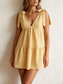 Miniabito con spalline annodate a quadri Gingham