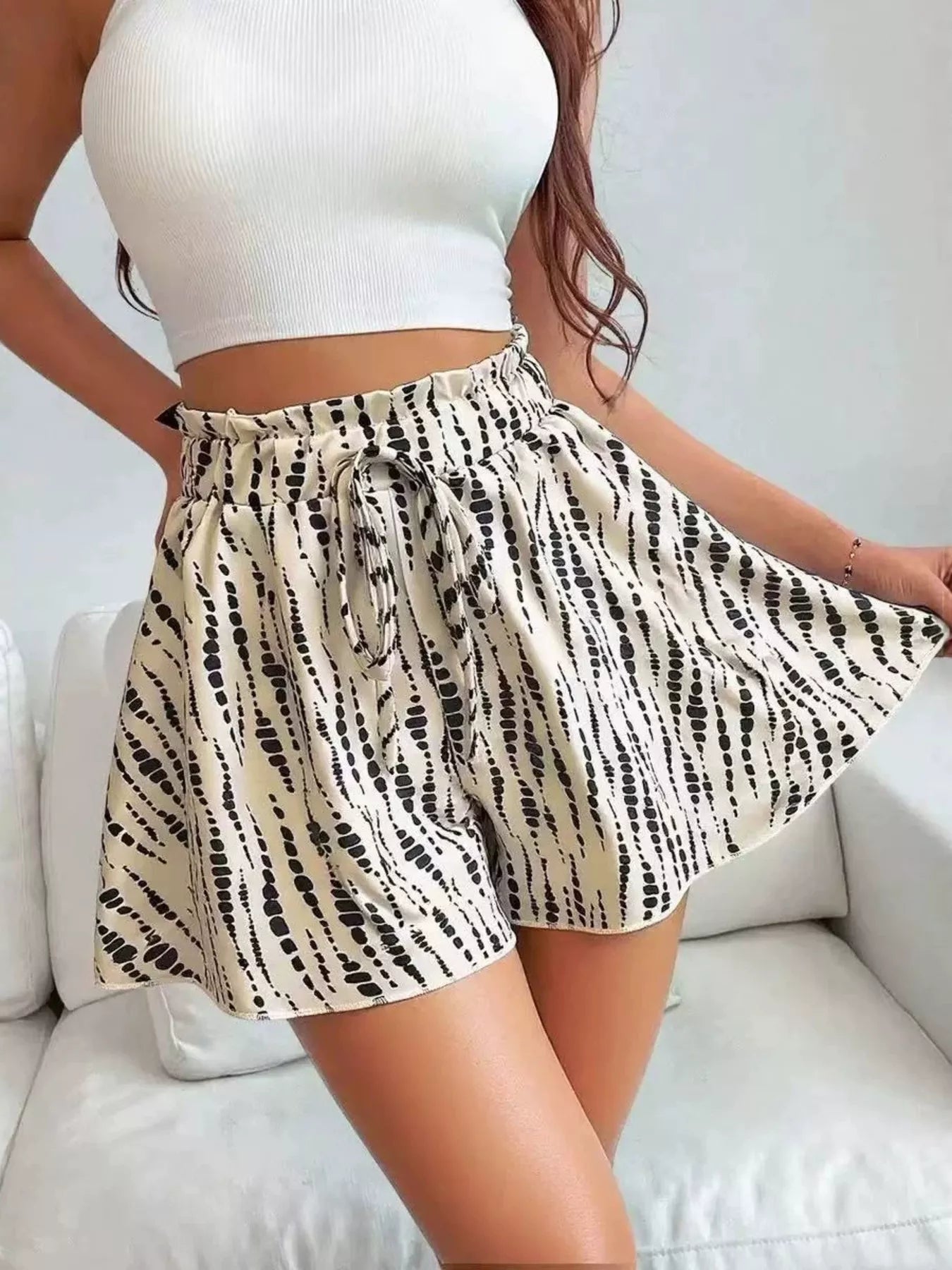 High-Waisted Leopard Print Shorts Apricot / S