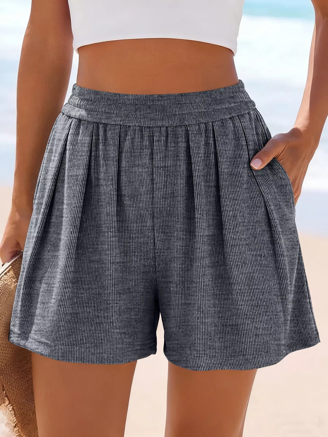 High-Waisted Shorts Dark Gray / S