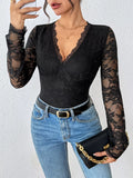 Scalloped V-Neck Lace Long Sleeve Bodysuit