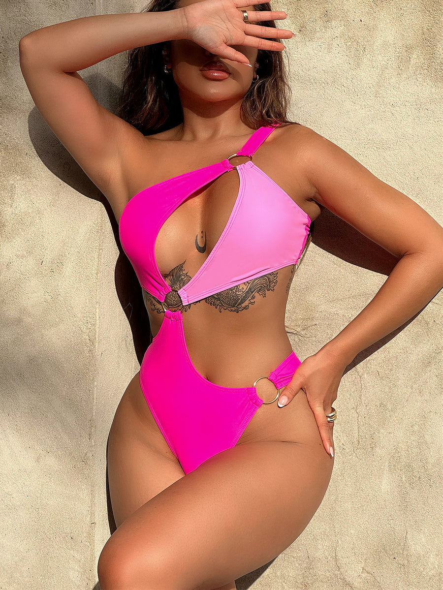 Costume da bagno intero monospalla con anello e cut-out