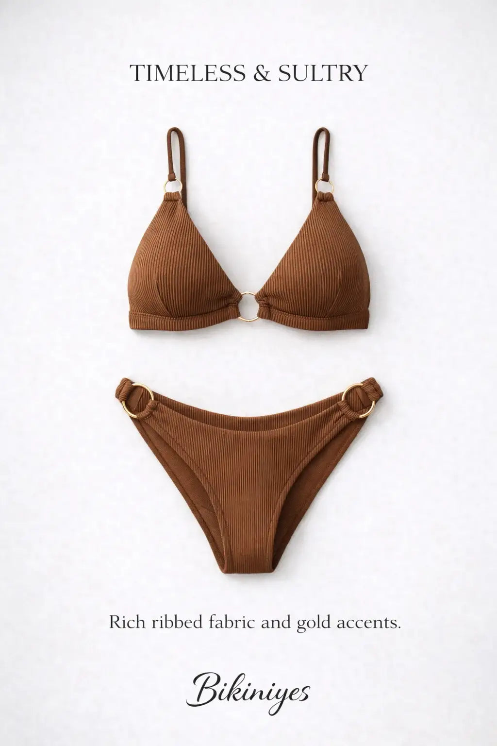 Bikini à décolleté plongeant et fines bretelles