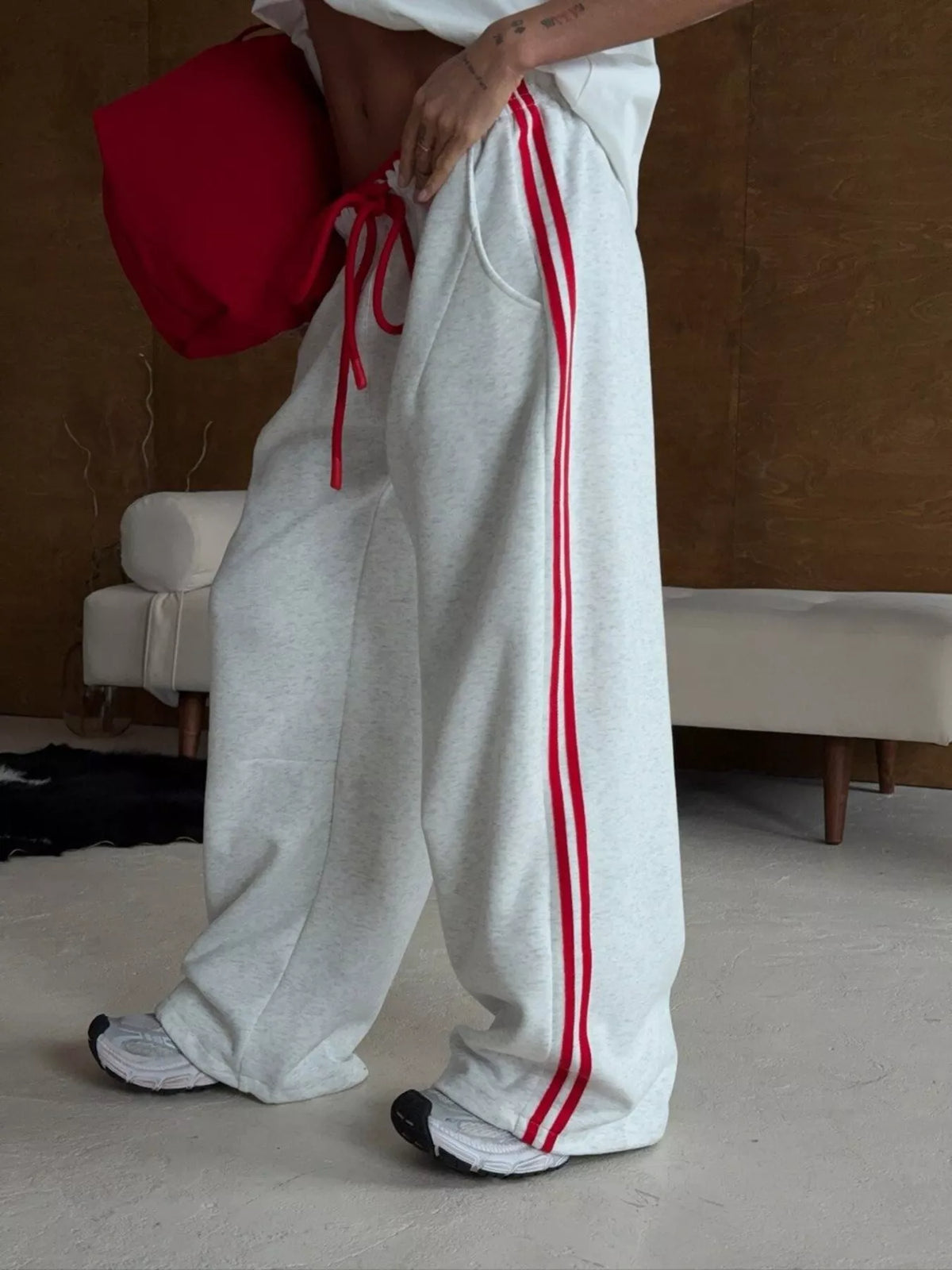 Side Stripes High-Waisted Wide-Leg Sweatpants Light Gray / S