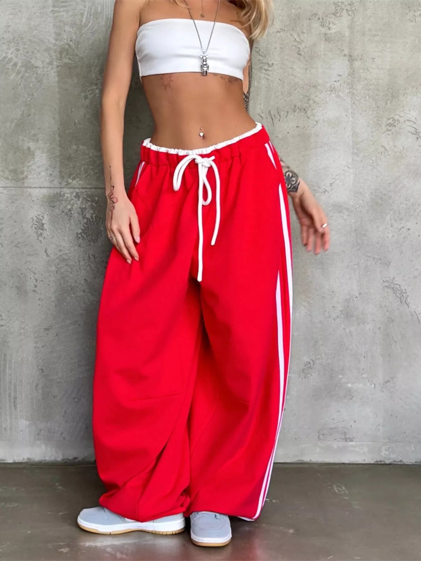Side Stripes High-Waisted Wide-Leg Sweatpants Red / S