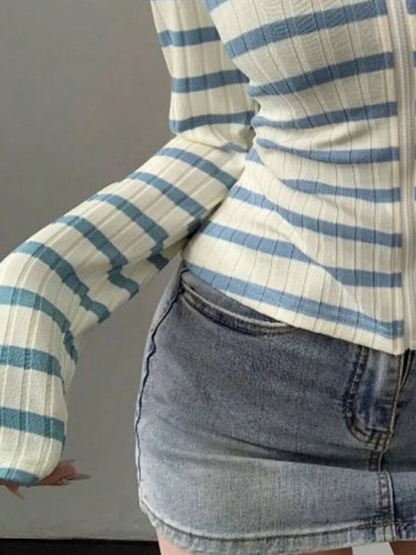 Striped Zip-Up Hooded Top