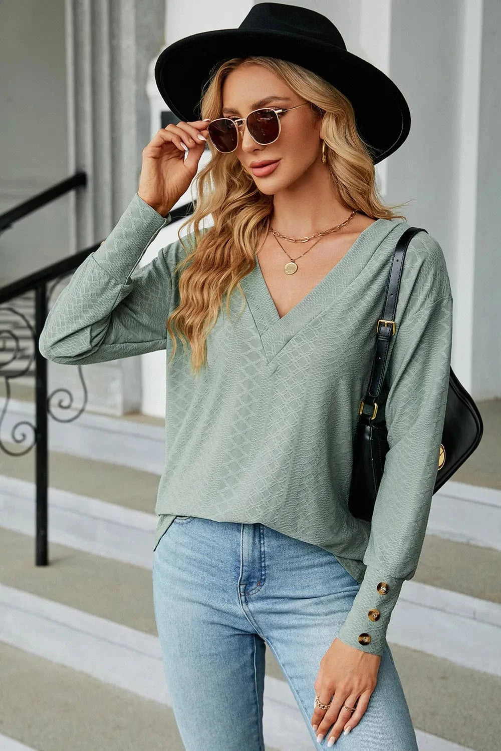 V-Neck Lantern Sleeve T-Shirt tops