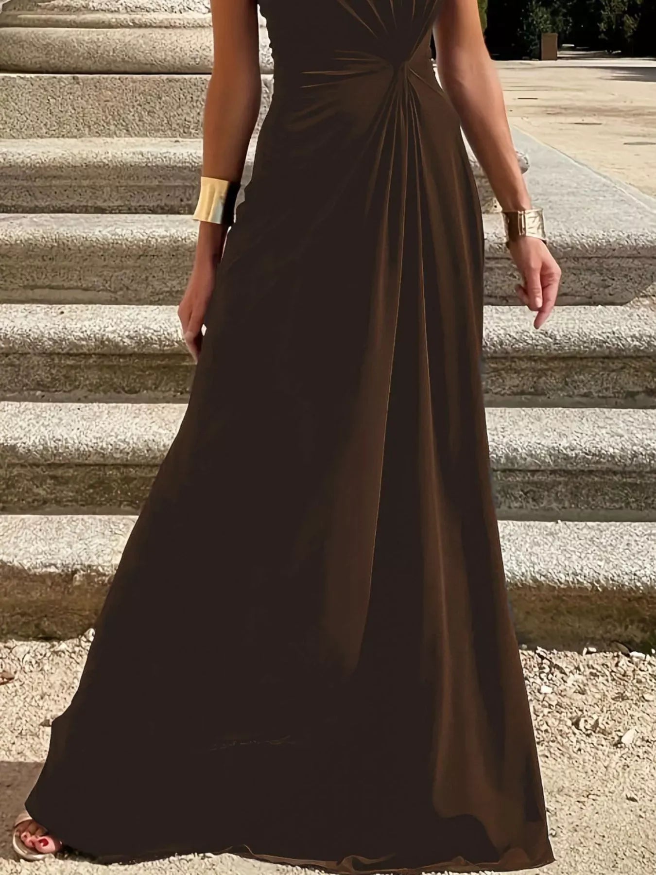 Twisted Round Neck Sleeveless Maxi Dress