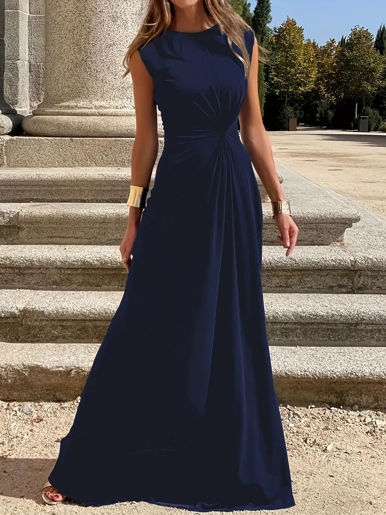 Twisted Round Neck Sleeveless Maxi Dress Navy Blue / S